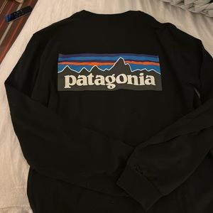 Patagonia long sleeve, black, never word